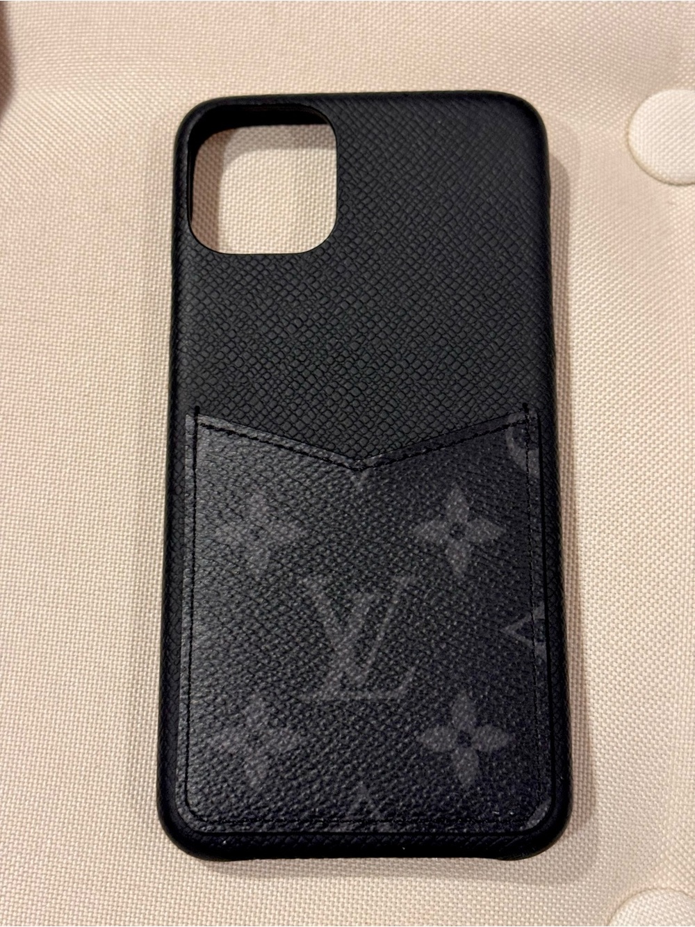 AUTHENTIC Louis Vuitton Black Monogram Card Slot iPhone 11 Pro Max Cover
